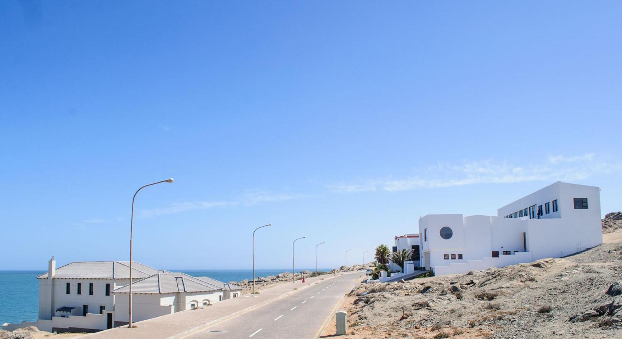 Shark Island Guesthouse Luderitz ภายนอก รูปภาพ