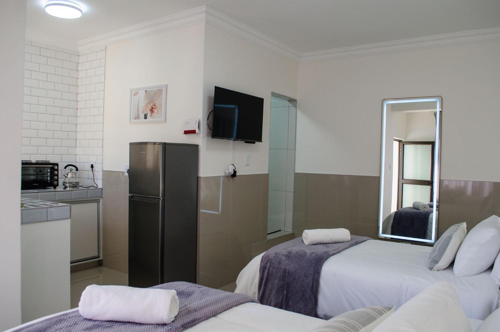Shark Island Guesthouse Luderitz ภายนอก รูปภาพ