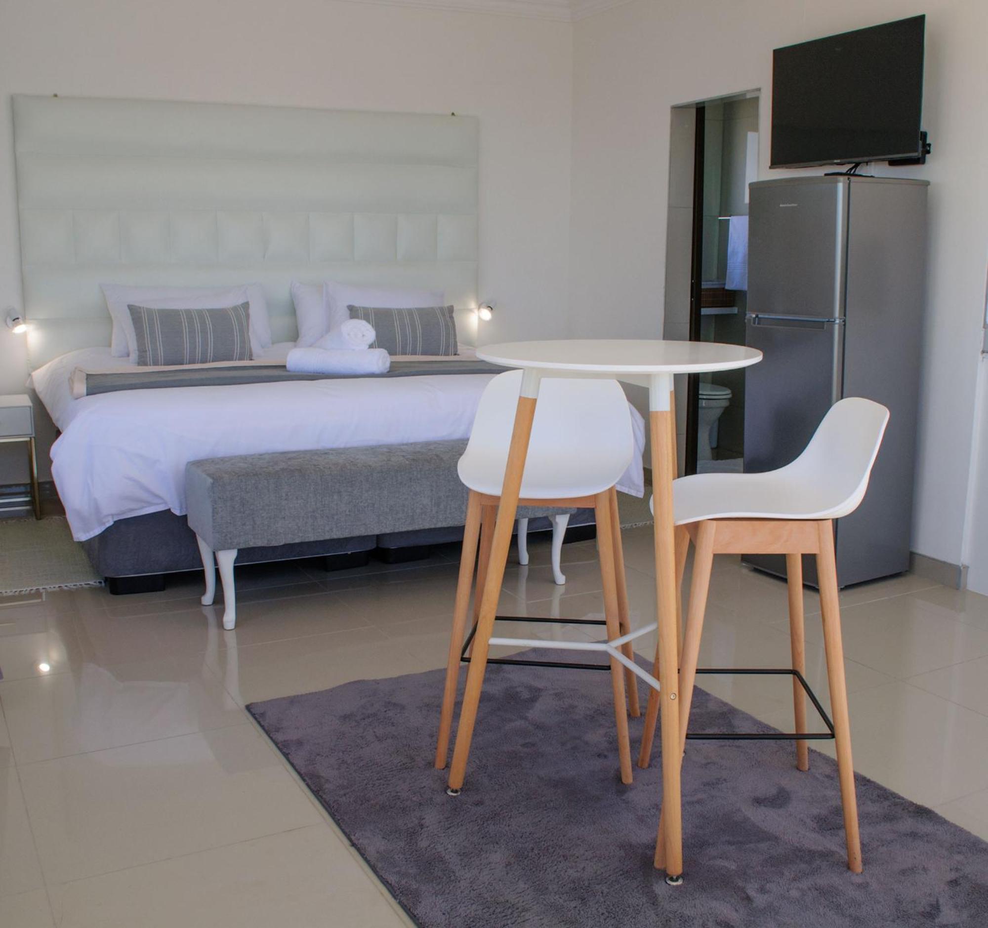 Shark Island Guesthouse Luderitz ภายนอก รูปภาพ